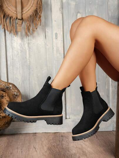 زوج من الأحذية الغربية متوسطة الساق بتصميم لوني مرقع ولامع، بوت الكاحل والأحذية القصيرة، بوت تشيلسي الكلاسيكية للمكتب والحفلات في فصلي الخريف والشتاء، بوت شتوية، بوت غربية للنساء، بوت دراجات نارية، بوت ركوب، بوت سوداء جديدة لعام 2025