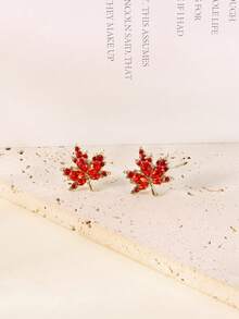 1 Pair Autumn Maple Leaf Vintage Red Elegant Earrings, Sophisticated Design For Daily Wear
