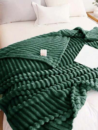 1pc Olive Green Striped Plush Fleece Soft & Cozy Blanket, Suitable For Bedroom & Guest Room, Machine Washable, All Season