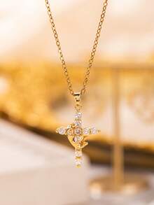 1pc Elegant Sparkling Crown & Cross Stainless Steel Pendant Necklace,Versatile Luxury Style For Girls,Suitable For Party, Festival, Daily Wear, Perfect Gift For Friends