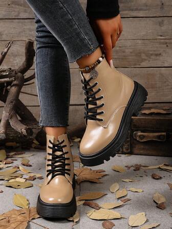 Botas de tobillo para mujer, nuevas para otoño/invierno 2025, con suela gruesa, estilo vintage británico, con cordones y cremallera lateral de metal