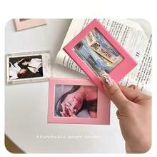 1/5 pièces Ensemble de cadres photo magnétiques de 3 pouces pour réfrigérateur - Porte-photos magnétiques rétro de couleur aléatoire pour impressions mini Fujifilm, cadres magnétiques à bords lisses et durables pour la décoration de la chambre, du salon et du bureau, affichage de bandes de film vintage pour les amateurs de photographie, organisateur de maison et idée de cadeau pour Noël, la Saint-Valentin, l'anniversaire et le Nouvel An