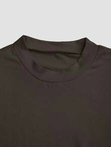 Đầm ngắn tay dài màu trơn dành cho nữ, phối dây buộc phía trước bằng da PU, kiểu dáng thanh lịch với chi tiết thắt nút ở gấu đầm, thích hợp cho mùa xuân. - màu nâu - Xem 3