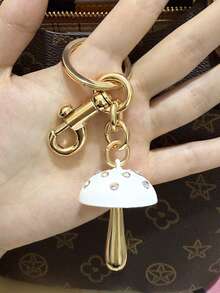 1pc Cute Mushroom Keychain, Rhinestone Decorated Metal Charm For Bags, Mother's Day Gift, Fashion Accessory Car Accessories Bag Charm School Goth Y2k Bag Accessories Lanyards With Id Holder Car Accessories Bag Charms Christmas Car Teacher Friend Sister Gift Ideas