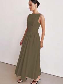 MODA MO, REF: H978 Women's Dress, Long Dress, Sleeveless, Round Neckline, High Waist, Backless, Zipper Dress, Slim Model, A-Line Dress, Elegant, Modern, Light, Comfortable, Versatile, Refined Look, Casual Chic Dress, Event Dress, Sophisticated Look, Summer Dress, Quality Finish, Feminine Style. - 墨綠色 - 查看 6