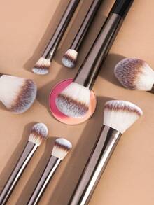 MAANGE 4pcs/8pcs/10pcs/15pcs/20pcs Professional Aluminum Makeup Brush Set, Travel Essential, Includes Foundation Brush, Blush Brush, Concealer Brush, Highlighter Brush, Powder Brush, Eyeshadow Brush, Eyebrow Brush, Lash Brush, Eyeliner Brush, Angled Brush, Soft Fiber Material, Portable, Ideal Gift For Women & Girls - Champagne - View 6