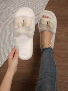 Women's Fashion Flat Slippers For Autumn/Winter Home Wear - White - View 1