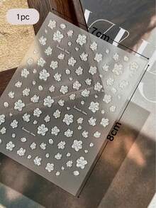 1/2 piezas Pegatinas de uñas con flores blancas pequeñas en relieve, pegatinas de arte de uñas versátiles con delicadas flores blancas de primavera