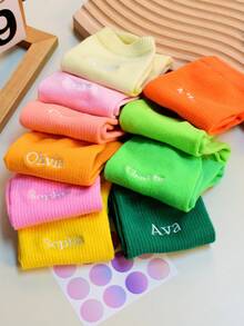 Șosete personalizate brodate cu text, logo, nume sau dată - Cadou unic pentru mamă, tată, petrecere de mireasă, Ziua Îndrăgostiților, zile de naștere, aniversări și ocazii speciale - Șosete distractive, nebunești, multicolore, pentru bărbați și femei, cupluri, prieteni și familie