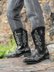 Botas vaqueras de media pantorrilla bordadas a mano para hombres, botas con relieve de nubes auspiciosas de estilo europeo y americano