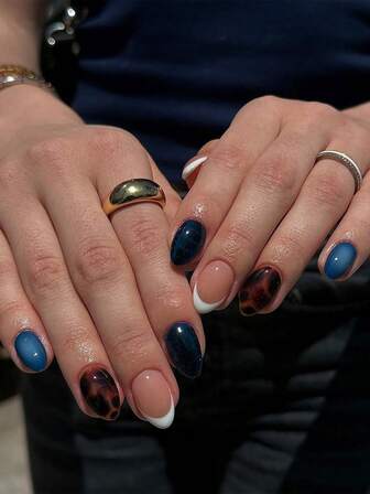 24pcs Short Oval Leopard Print & White French Tip Press On Nails With Leopard-Print And Dark Blue Blush Design, European And American Sweet And Cool Style,Fit Perfectly Design Acrylic Fake Nails Set,Contain 1pc Jelly Glue And 1pc Nail File,Suitable For Women And Girls' Daily Life, Travel And Parties.