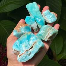 1pc Rare Blue Aragonite Mineral Specimen - Natural Smithsonite Quartz Crystal, Bohemian Style Home/Office Desk Decor, Unique Gift For Christmas, Halloween, Valentine's Day, Crystal Collectors & Enthusiasts
