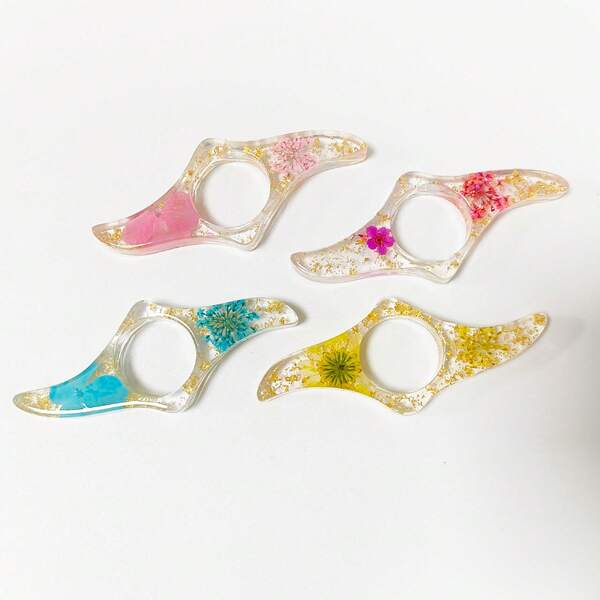 Hot Selling Epoxy Resin Dried Flower Bookend Daisy Plum Blossom Student Reading Creative Book Support Reading