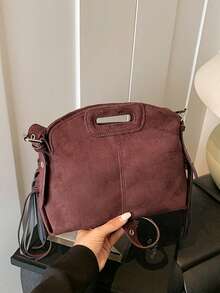 Sac bandoulière vintage mode , sac à bandoulière style bohème, sac carré à franges, rivets et décorations, sac messager décontracté pour les voyages et le quotidien, sacoche de travail portable pour les affaires, petit sac à main à franges