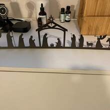 1件套金属耶稣诞生场景摆件 | 圣诞装饰 | 圣诞摆件 | 壁炉架节日装饰 | 圣诞装饰 | 节日季装饰，客厅办公室装饰金属艺术品，室内/室外均可使用，理想的圣诞礼物，家居圣诞礼物，圣诞装饰