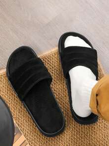 2025 Spring & Summer Men Plus Size Slippers, Non-Slip Soft Bottom Couple Slippers, Indoor Outdoor Casual Thick Sole Fashion Unisex Sandals, Comfortable EVA Plush Black Slippers