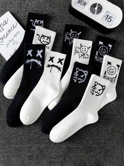 10pairs Random Black-And-White Teenagers Boy's Street Style Casual Sporty Graffiti Mid-Calf Socks