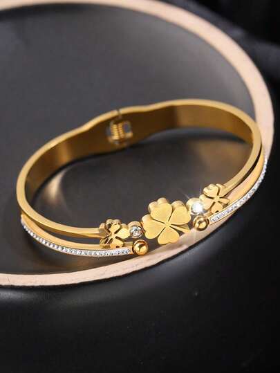 1pc Fashionable Minimalist Stainless Steel Flower Bracelet, Suitable For Women's Daily Wear Or Special Occasions, Christmas And Valentine's Day Gift