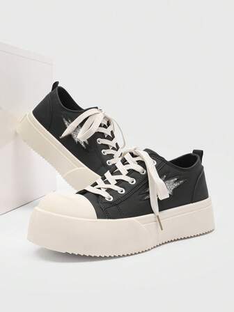 New Black Lace-Up Flat Ladies Party Shoes Daily Wear Ladies Shoes Casual Fashion Sports Shoes Outdoor Comfortable Neutral Couple Shoes