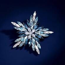 Broche de estrella 3D de lujo, broche de flor de cristal degradado exquisito, alfiler de solapa de diseño exclusivo, accesorio de moda, regalo de Navidad