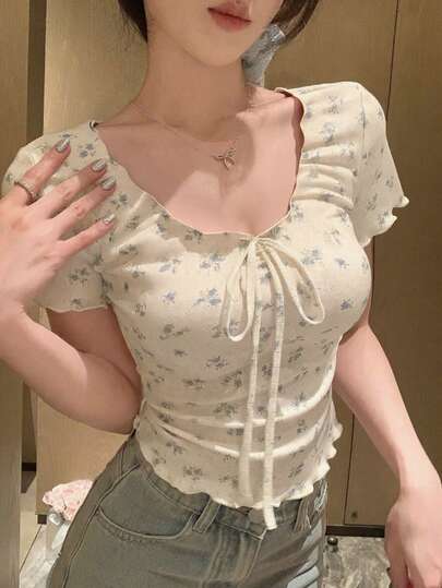 碎花圆领短袖露脐修身系带荷叶边休闲女式T恤，春夏款