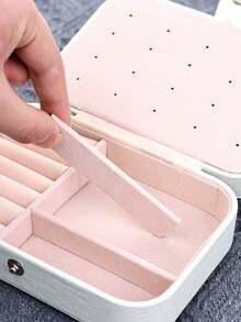 PU Jewelry Storage Box, Travel Jewelry Box, Portable Jewelry Storage Box, Large Capacity Jewelry Storage Box,Multifunctional Double Layer Jewelry Storage Box, Dressing Table Storage Box, Waterproof Large Capacity ,Simple Travel And Home Jewelry Box, Suitable For Necklaces, Earrings, Rings, Bracelets, Portable Travel Jewelry Storage Box, Valentine's Day Gift, Wedding Gift.