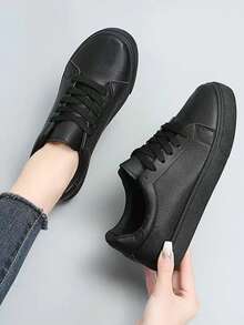 Zapatillas deportivas de mujer negro con cordones, impermeables y resistentes al aceite para la cocina, la oficina y el trabajo, ligeras y cómodas, talla 1 número menos de lo habitual - Negro - Ver 1