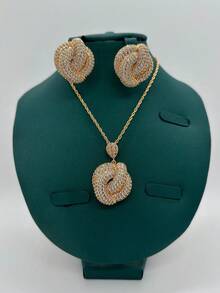 3pcs/Set Gold Knot Shaped Necklace Set. Copper Inlaid Sparkling Cubic Zirconia Elegant Necklace & Earrings Jewelry Set. Suitable For Women's Daily, Party, Banquet Wear. Great Gift For Mother's Day, Valentine's Day