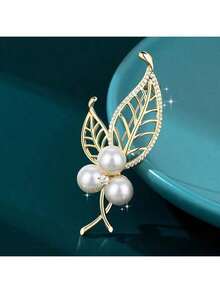 Broche de hoja con perla y rhinestone, broche de hoja hueco dorado con zirconia cúbica, broche de corsage con perla y cristal, pasador de solapa, accesorio para bufanda, chal y ropa, joyería para mujeres y niñas, regalo de Navidad