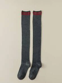 1 Pair Women's Striped Over-The-Knee Socks, Fashionable, Versatile, Long Tube Socks Suitable For Various Occasions