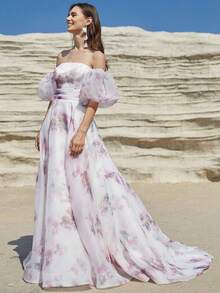 Suknia wieczorowa z odkrytymi ramionami i bufiastymi rękawami do ziemi w kwiatowy wzór - Wielokolorowe - Zobacz 4