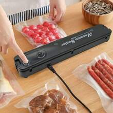 RAF 二合一真空封口机，适用于厨房食品真空密封和单面密封，兼具真空密封和单面密封功能，适用于零食袋。适用于各种干软食品的真空保鲜和密封，包括肉类、蔬菜、水果、饼干等。是情人节和圣诞节家庭节日的理想礼物之选。 - 查看 6