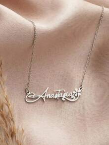 High-End Elegance, Stylish Luxury, Minimalist Nobility, Youthful Beauty, And Sexy Gold Matte Petal Personalized Name Text Custom Necklace-Perfect For Birthdays, Personalized Gifts, Anniversary Presents, Custom Jewelry, And Gifts For Friends, Family, Or Loved Ones. Ideal For Parties And Travel