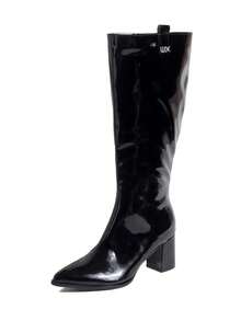 بوت طويلة الساق بكعب سميك وأصبع قدم مدبب بطراز غربي، سحاب جانبي، موضة جريئة وجذابة للمقاسات الكبيرة، وصول جديد 2025