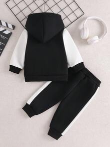 Set de 2 piezas de sudadera con capucha y pantalones casuales con estampado de letras y parches para niños, para otoño/invierno