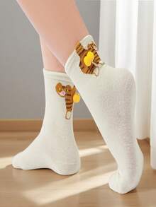 1 Pair Of White Cartoon Cat Socks, Novel And Cute Cat Socks, Interesting Mid Tube Socks, A Gift For Cat Enthusiasts