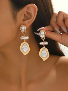 1 Pair Asymmetrical Geometric Faux Pearl Pendant Earrings, Elegant & Versatile For Women, Daily Wear & Gatherings, Jewelry Gift - Yellow Gold - View 1