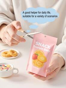 A Set Of Exquisite Stationery Combo, Featuring A Stylish Pencil Case With Capybara Pattern, Including 2pcs Portable Scissors, For Auxiliary Tools For Paper Cutting And Crafts, A Must-Have Stationery Set For Storing Pens.