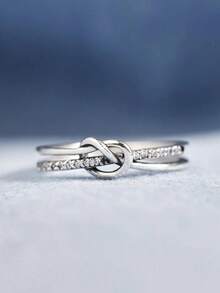 1 Peça Anel Feminino com Design de Nó de Camada Dupla Incrustado de Zircônia Cúbica e Cobre, Estilo Requintado com Design Cuidadoso, Adequado como Joia de Luxo Diária para Adicionar Charme Elegante aos seus Looks