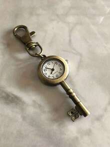 Key Shape Pocket Watch Pocket Watch Vintage Bronze Keychain,Novelty Quartz Watch Keychain Pendant Bag Accessories Creative Gift Nurse Watch,Valentine'S Day Gifts,Gifts For Friends Key Chain Charms,Souvenir Gift For Xmas Birthday - 青銅3 - 查看 1
