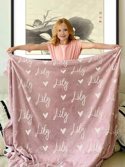 1pc Personalized Name Blanket, Customizable Children's Room Decor, Soft Heart Pattern Throw Blanket, Ideal Children's Birthday Gift