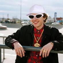 4Pcs Hip Hop Costume Set 80s 90s Rapper Hat Chain Ring Men Women Halloween Party Outfit Multi Color Comfortable Stylish