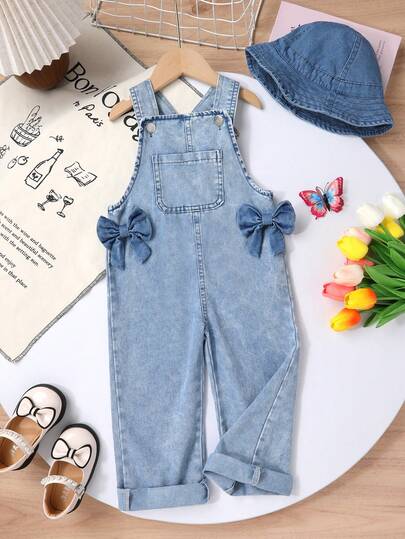 2 件套，休闲优雅时尚可爱女孩连体裤，柔软舒适，前口袋蝴蝶结装饰蓝色牛仔背带裤和太阳帽，女孩服装，女孩牛仔裤，适合日常、度假、派对、郊游