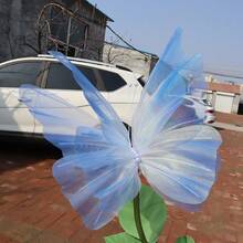 1/2/4 件装 50 厘米 3D 彩色渐变蝴蝶浪漫婚礼装饰,丝线人造蝴蝶装饰,适用于婚礼、派对、户外节日,巨型雪纺假蝴蝶,情人节、母亲节、生日、毕业礼物、订婚摄影背景,蝴蝶引导。马卡龙气球。圣诞节和冬季装饰。新年、圣诞树蝴蝶装饰。蝴蝶采用多层闪光欧根纱叠加设计,边缘呈波浪状花瓣形状。 - 彩色 - 查看 15