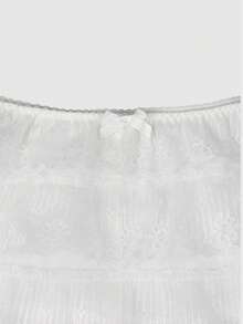 Y2K Style White Super Low-Waist Lace Trim Mini Shorts, Women's Mesh Multi-Layer Ruffle Bow Decor Ultra-Short Casual Solid Color Shorts For Summer, Wedding, Music Festival - White - View 4