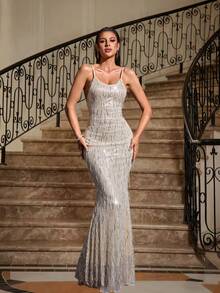 Women's High-Quality Elegant Solid Color Tassel Sequin Dress, Fashionable Minimalist Spaghetti Strap Backless Mermaid Hem Fitted Long Dress, Suitable For Banquet, Party, Festival, Evening, Wedding Guest, Autumn