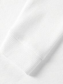 男士亨利领华夫格针织套头衫，亨利领设计，针织面料，透气轻盈，休闲简约，纽扣设计，适合日常穿着和轻商务场合，复古绅士风格 - 白色 - 查看 6