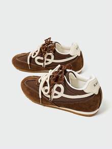 MASKERT Zapatillas de moda casual y multifuncionales para mujer, con suela y goma, que aumentan la altura, zapatos de entrenamiento alemanes, zapatos de tablero casuales, cómodos para el uso diario