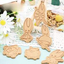 1pc Hollow Knight Baking Cutter Set, 3D Press-Out Baking, Baking Tools, Hollow Knight Merchandise Baking Molds, Featuring: The Wasp, The Little Knight, Flea, And Shemala.