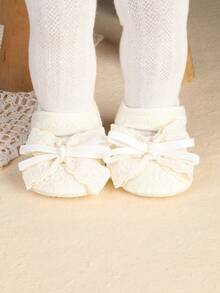 1 Paar Neugeborene Mädchen Einfarbige Stoff Schleife Flache Design Süße Prinzessin Innen-/Außen Vorläufer Schuhe, Geeignet für Frühling/Herbst